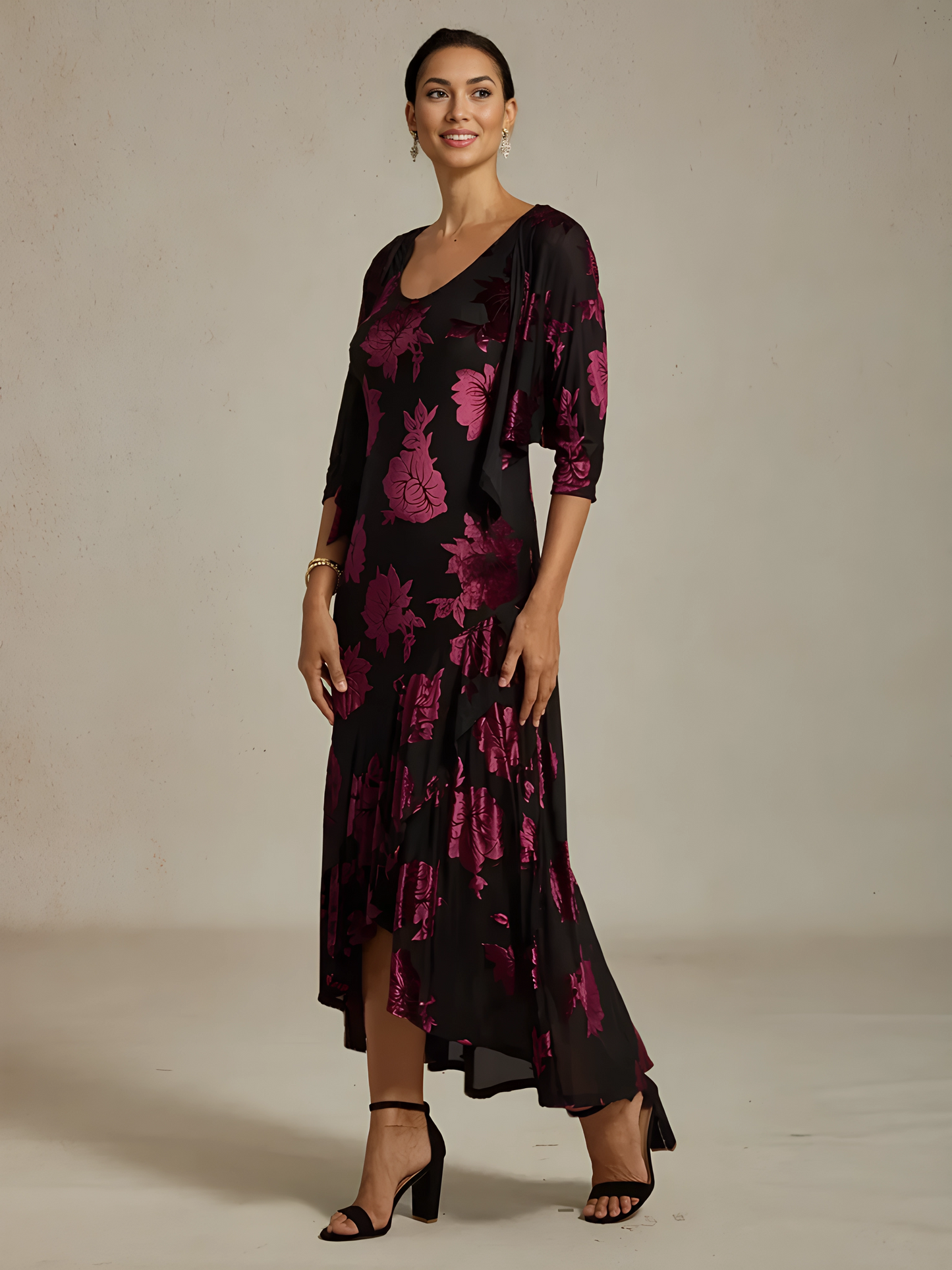 Floral Stretch Velvet 3/4 Sleeve Shrug